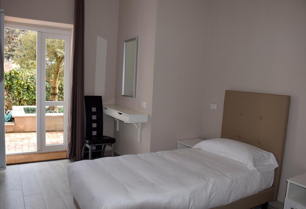 B&B Leonardo Ро Номер фото