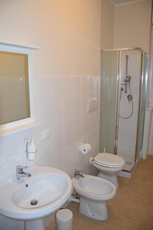 B&B Leonardo Ро Экстерьер фото
